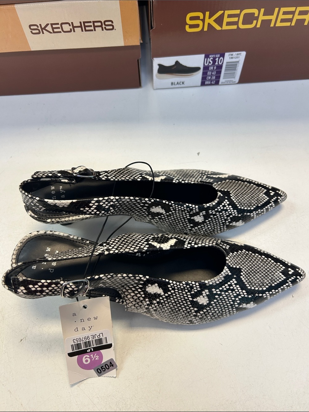 a new day Black and White Snake-Print Pointed Slingback Flats 20504